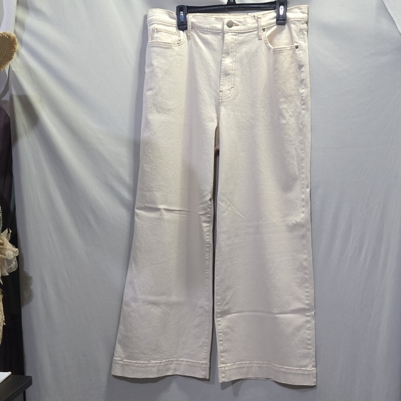Womens a.n.a Plus Size High-Rise Wide Leg Jeans - Picture 1 of 9